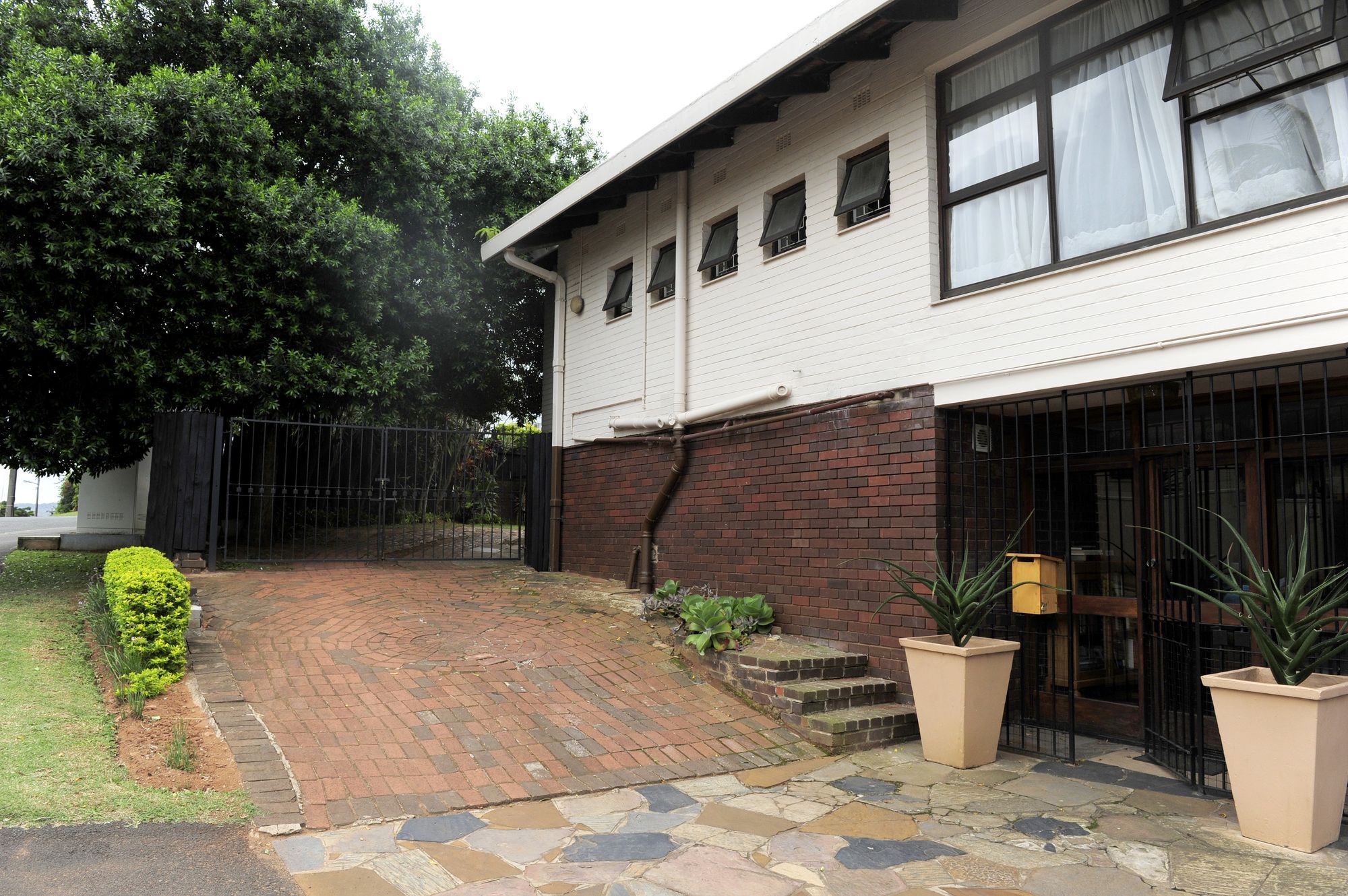 Oliveroom Self Catering And B&B Durban Extérieur photo